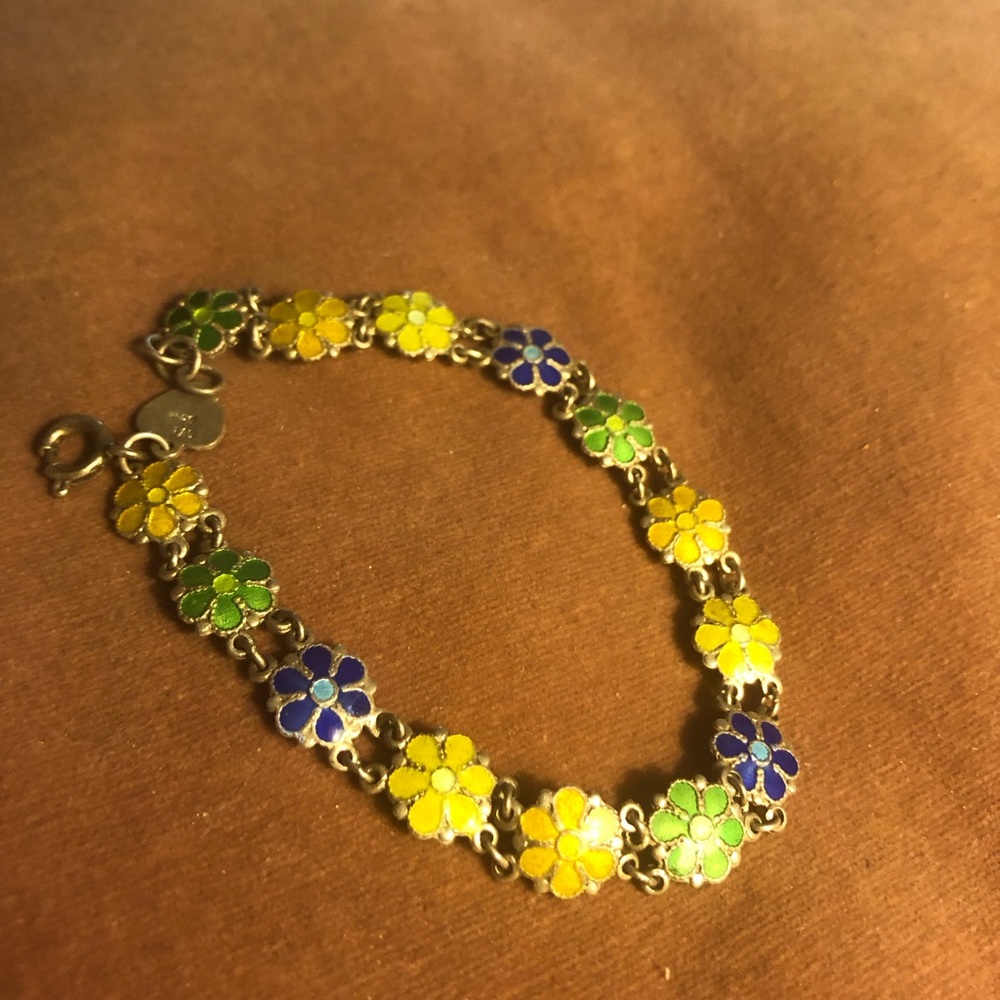 Vintage Enameled Daisies Sterling Silver Bracelet- 793 $30 or $25 w/offer